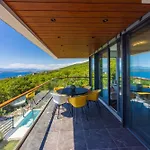 Santa Catarina Villa *