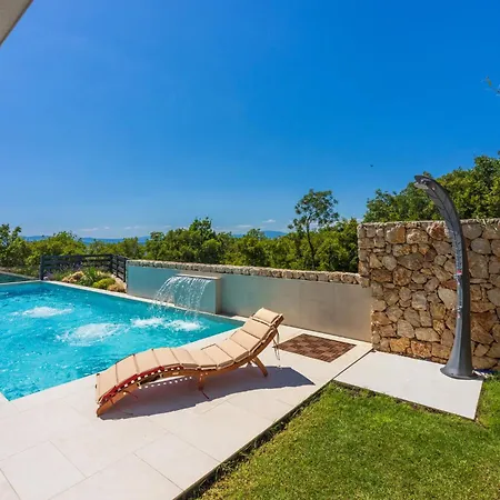 Santa Catarina Villa
